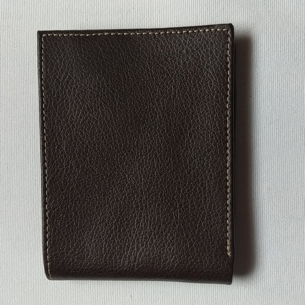 Perry Ellis Brown Pebbled Folding Wallet.
